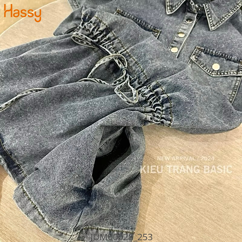 Hassy | (17) Jump jean nhạt rộng rút nơ eo túi đắp 7084 (LL) | Hassy.vn - Thời trang nữ hot trend